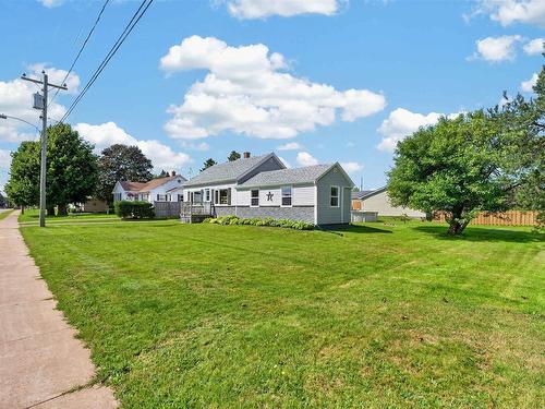 33 Bayview Drive, Summerside, PE 