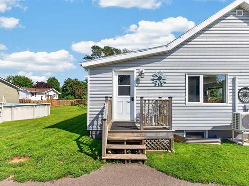33 Bayview Drive, Summerside, PE 