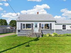 33 Bayview Drive  Summerside, PE C1N 3Z9