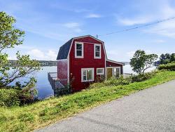 189 Pentz Road Pentz, NS B0R 1G0
