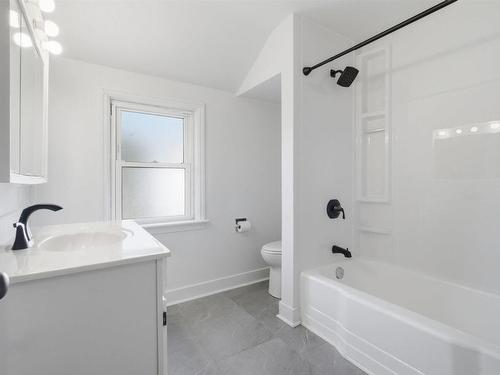 148 Victoria Road, Dartmouth, NS 