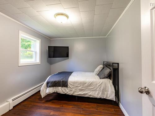 19 Spruce Lane, Hebron, NS 