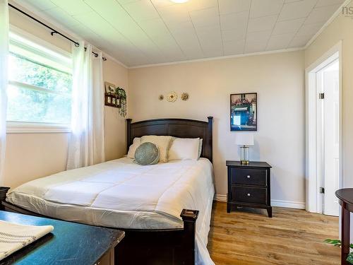 19 Spruce Lane, Hebron, NS 