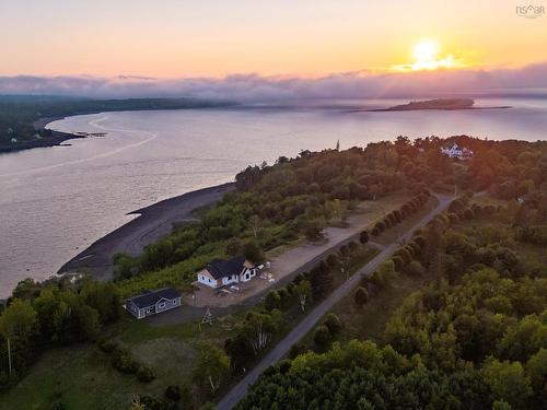 7 Colonial Arms Drive, Deep Brook, NS 