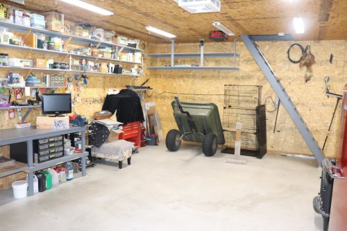 Garage - 40 Ch. Des Érables, Saint-Michel-Des-Saints, QC 