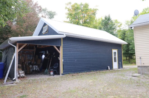 Garage - 40 Ch. Des Érables, Saint-Michel-Des-Saints, QC 