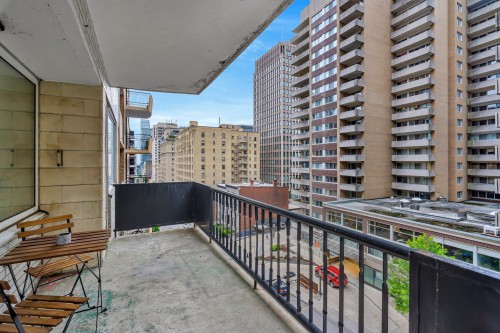 Balcon - 501-3445 Rue Drummond, Montréal (Ville-Marie), QC 