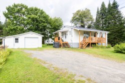 650 Ch. Juneau Shawinigan, QC G9R 1L6