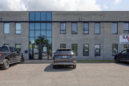 Front of Structure - 130-268 Boul. Pierre-Boursier, Châteauguay, QC 