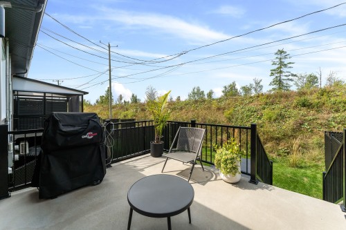 Balcon - 559 Rue Des Écoliers, Granby, QC 