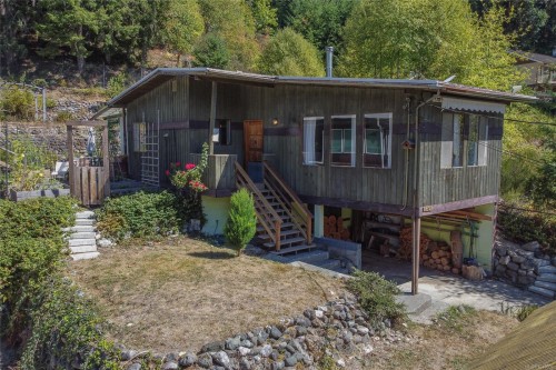 10545 Cypress Rd, Youbou, BC 