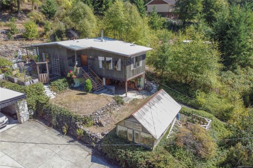 10545 Cypress Rd, Youbou, BC 
