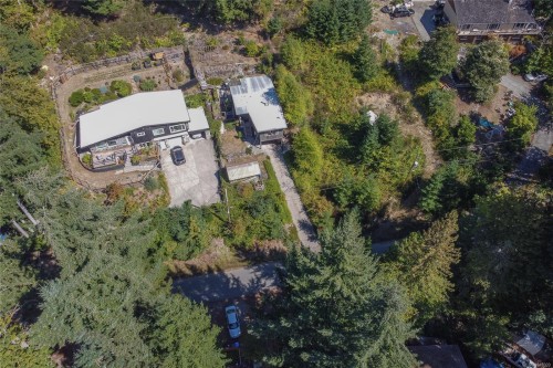 10545 Cypress Rd, Youbou, BC 