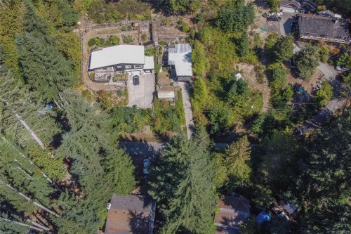 10545 Cypress Rd, Youbou, BC 