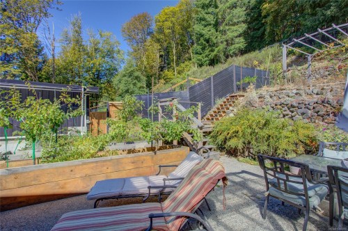 10545 Cypress Rd, Youbou, BC 