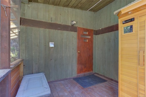 10545 Cypress Rd, Youbou, BC 