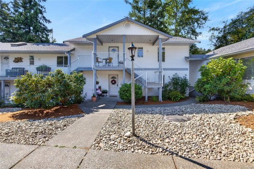 #104-220 Back Rd, Courtenay, BC 