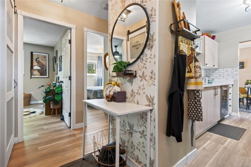 #104-220 Back Rd, Courtenay, BC 