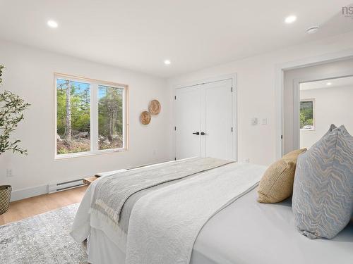 15 Seacrest Way, West Jeddore, NS 