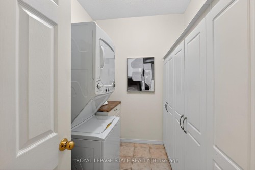 83 Morrison Crescent, Grimsby, ON 