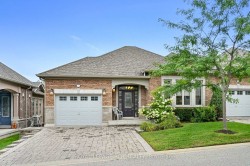 32 Hillcrest Drive  New Tecumseth, ON L9R 0N4