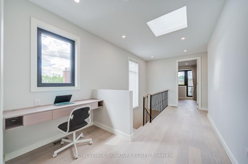 876 Atwater Avenue, Mississauga, ON 