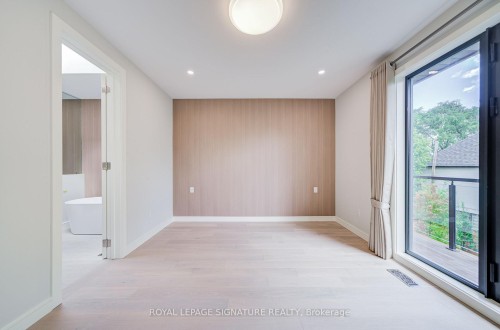 876 Atwater Avenue, Mississauga, ON 