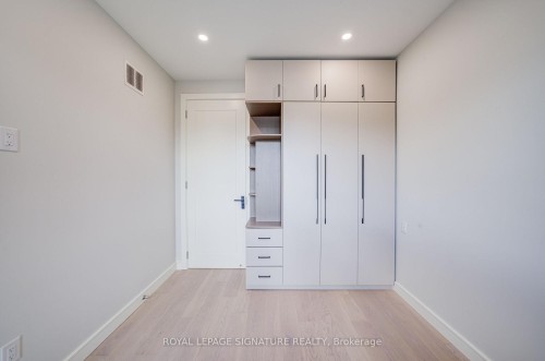 876 Atwater Avenue, Mississauga, ON 