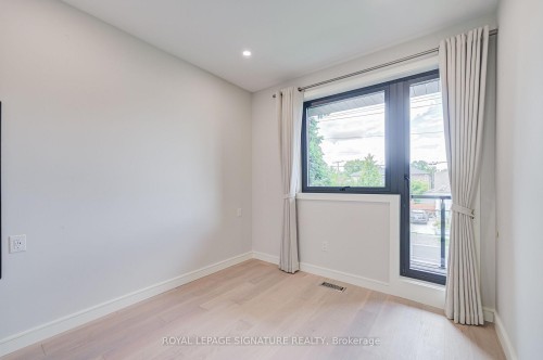 876 Atwater Avenue, Mississauga, ON 