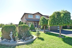 3 Jackman Crescent  Vaughan, ON L4L 6P3