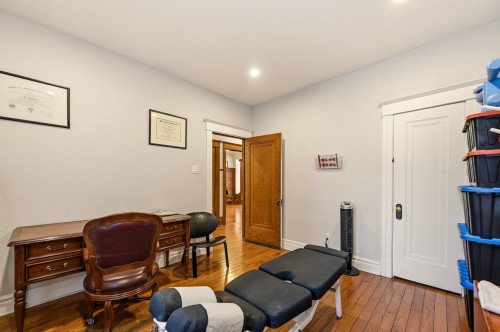 Bureau - 921 Boul. St-Joseph E., Montréal (Le Plateau-Mont-Royal), QC 