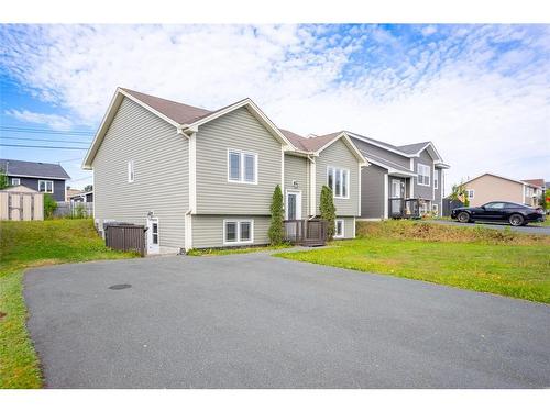 32 Comerfords Road, Conception Bay South, NL 