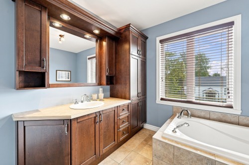 Salle de bains - 85 Rue Plamondon, Saint-Pie, QC 