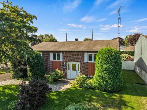 Façade - 226 Rue Latour, Repentigny (Repentigny), QC 