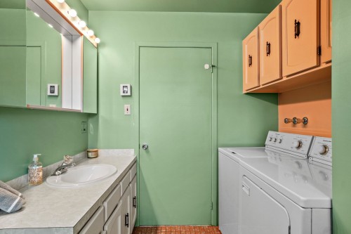 Salle de bains - 226 Rue Latour, Repentigny (Repentigny), QC 