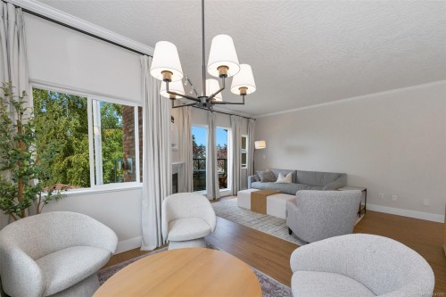 #13-2235 Harbour Rd, Sidney, BC 