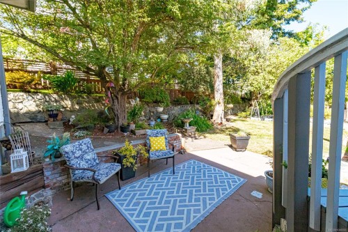 610 Kent Rd, Saanich, BC 