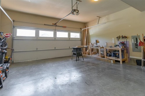 971 Gade Rd, Langford, BC 