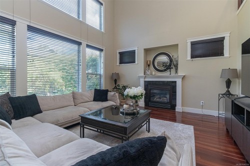 971 Gade Rd, Langford, BC 