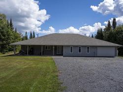 619 Grann Drive  Shuniah, ON P0T 2M0