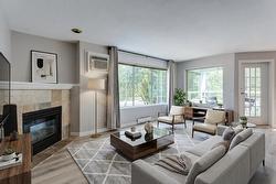 101-575 Doyle Avenue Kelowna, BC V1Y 9N2