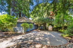 139 Hoylake Rd WEST Qualicum Beach, BC V9K 1K3