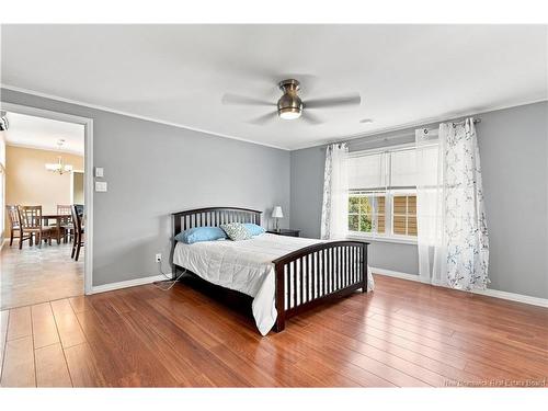 7 Stewart St, Fredericton, NB 