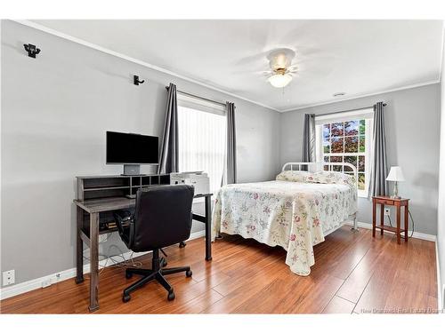 7 Stewart St, Fredericton, NB 
