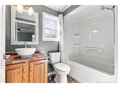 7 Stewart St, Fredericton, NB 