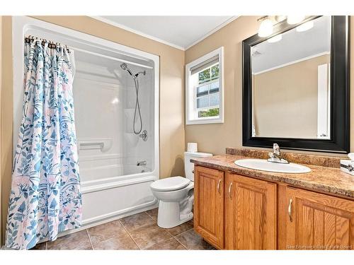 7 Stewart St, Fredericton, NB 