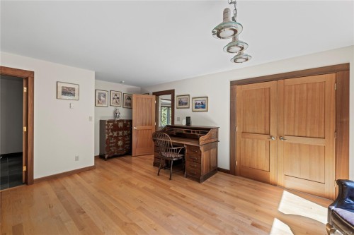 2185 Widgeon Rd, Qualicum Beach, BC 