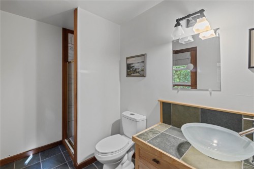 2185 Widgeon Rd, Qualicum Beach, BC 