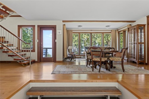 2185 Widgeon Rd, Qualicum Beach, BC 