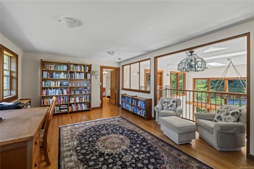 2185 Widgeon Rd, Qualicum Beach, BC 